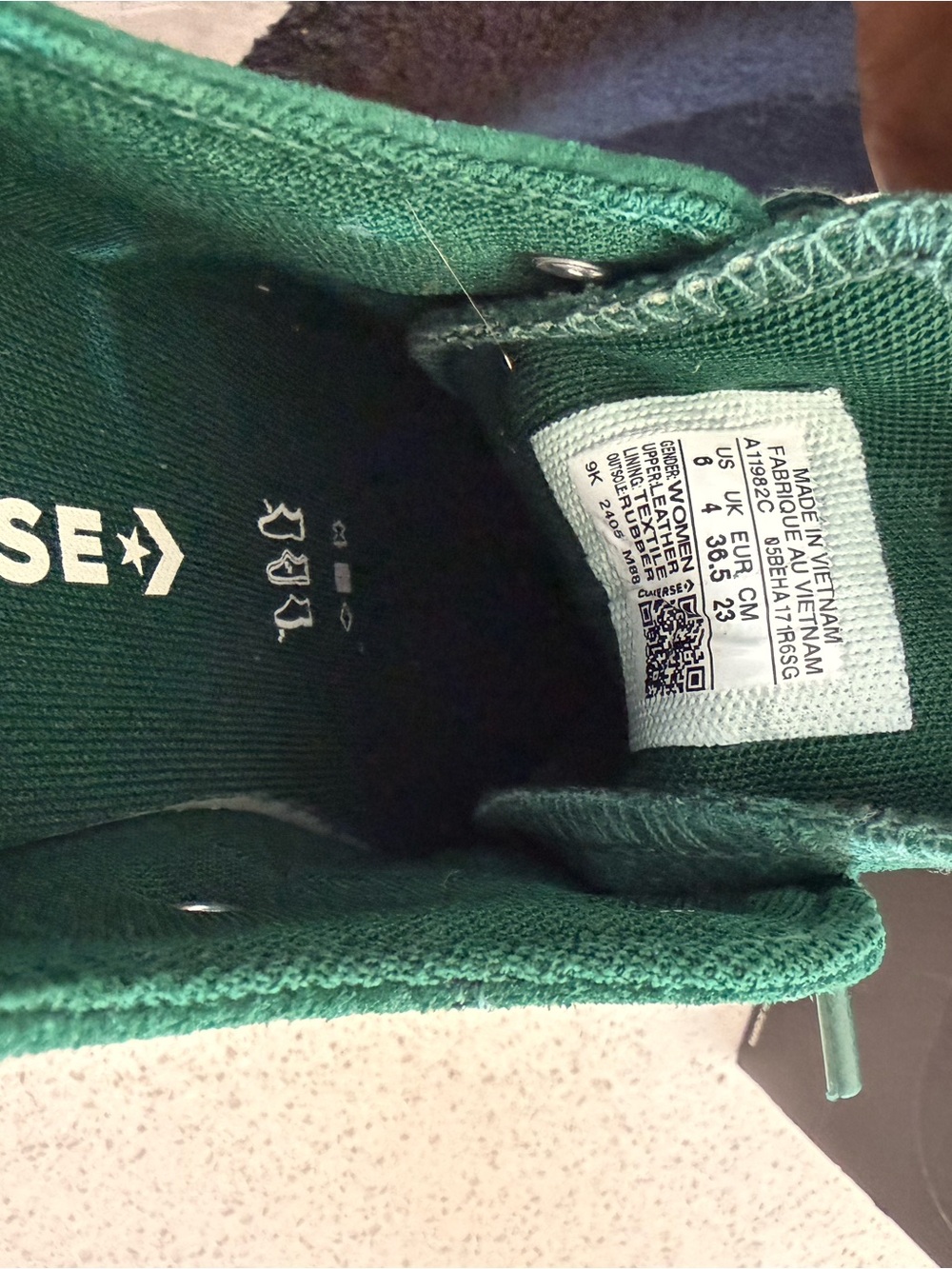 Converse - Picture 3 of 8
